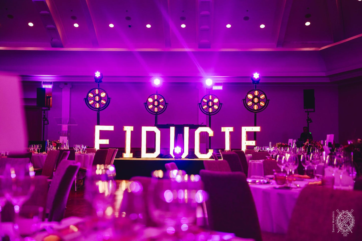 XXL Lichtletters & Cijfers