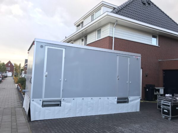 Luxe toiletwagen groot