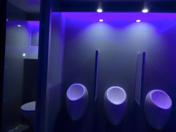 Luxe toiletwagen groot